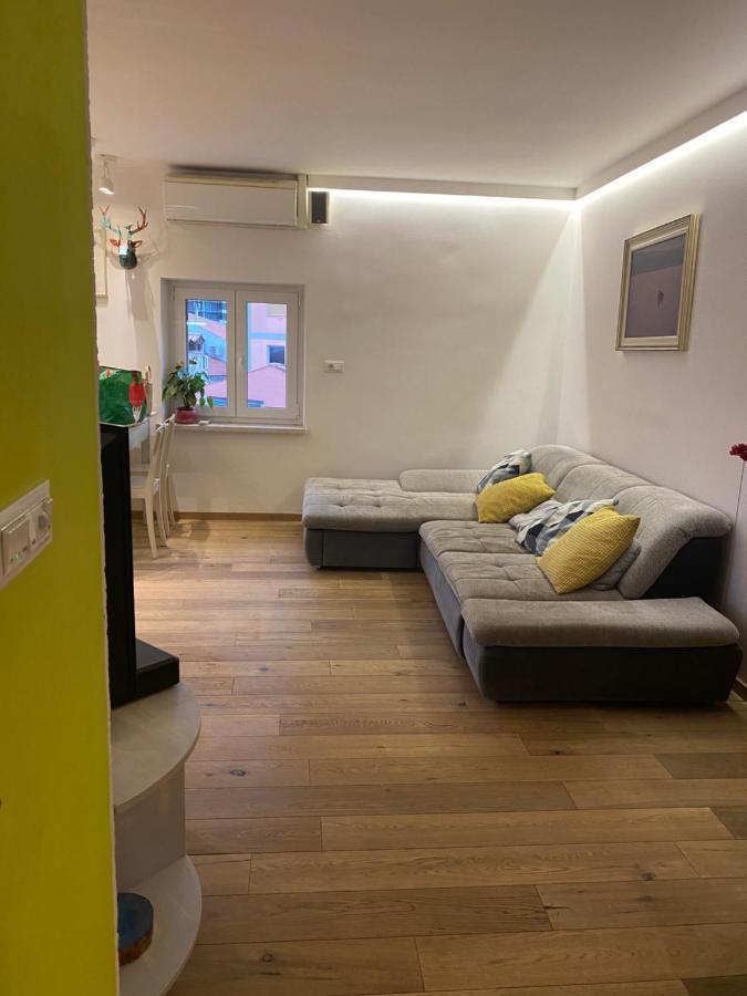 Apartma Mari โคเปร์ ภายนอก รูปภาพ