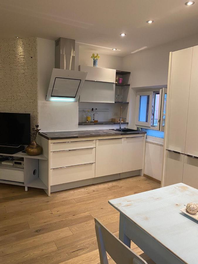 Apartma Mari โคเปร์ ภายนอก รูปภาพ